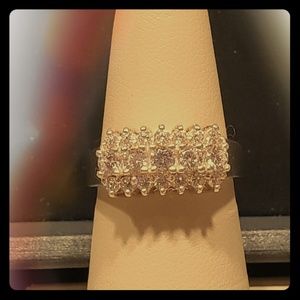 Beautiful Anniversary/Right-Hand Ring